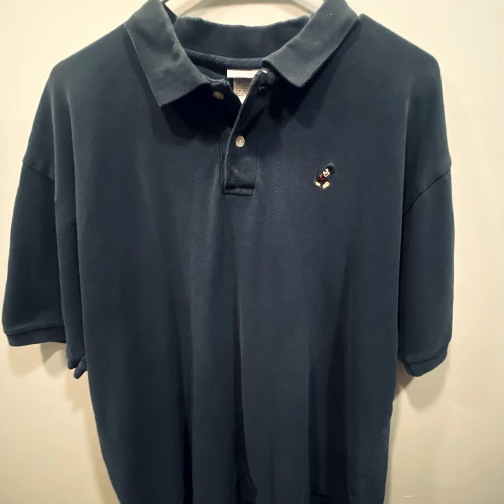 ⭐️2 for $15⭐️Vintage Disney Polo